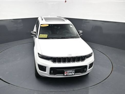 Used 2021 Jeep Grand Cherokee L Overland w/ Advanced Protech Group III AWD/4WD image 58