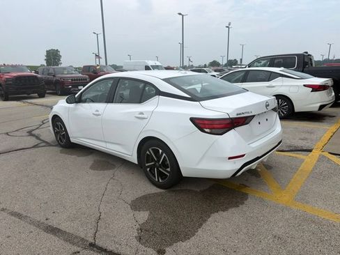 Used 2025 Nissan Sentra SV FWD image 6