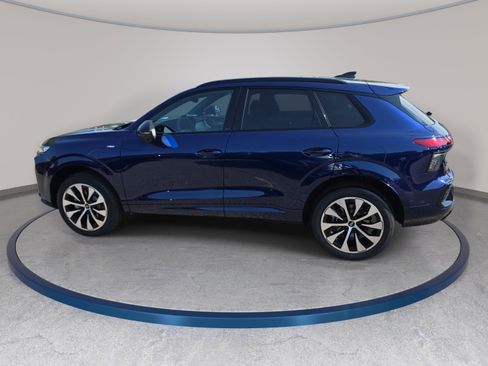 New 2026 Audi Q3 quattro 2.0T AWD/4WD image 8