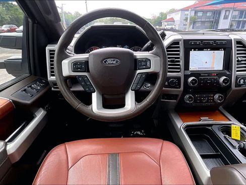 Used 2018 Ford F250 King Ranch w/ King Ranch Ultimate Package AWD/4WD image 6