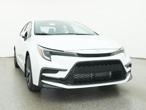 New 2026 Toyota Corolla SE image 9