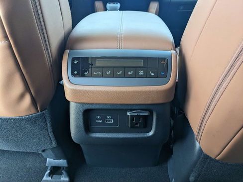 Certified 2024 Nissan Pathfinder Platinum w/ Cargo Package image 16