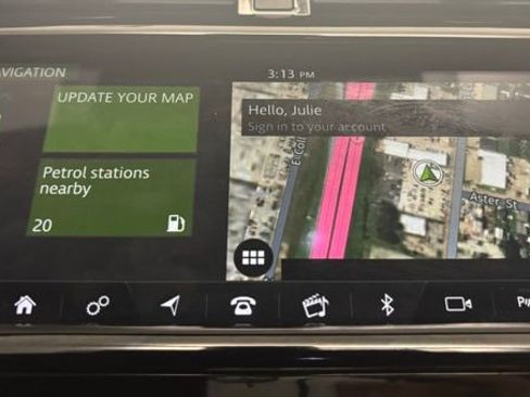 Used 2020 Land Rover Discovery Sport HSE R-Dynamic image 30