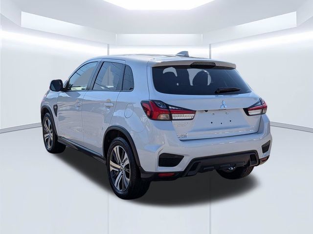 Used 2025 Mitsubishi Outlander Sport ES AWD/4WD image 7