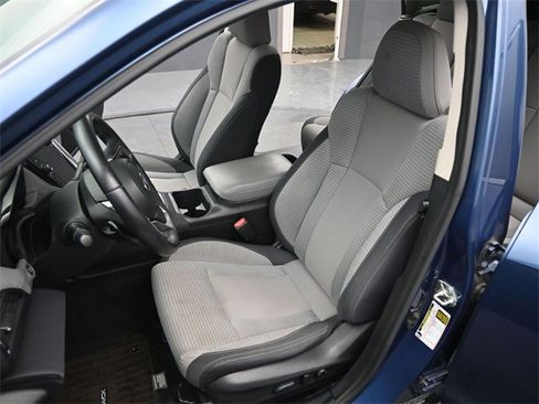 Used 2020 Subaru Outback Premium image 11