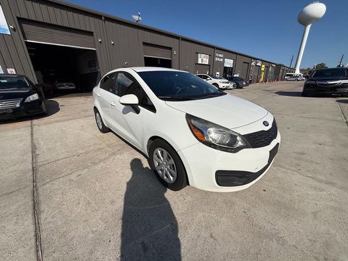 Used 2014 Kia Rio LX w/ Power Package image 13