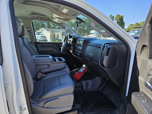 Used 2016 Chevrolet Silverado 3500 W/T image 30