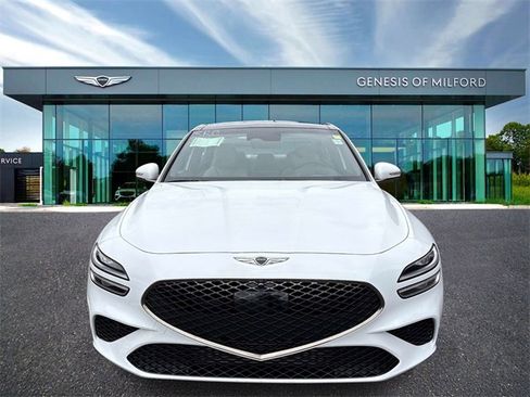 Used 2025 Genesis G70 3.3T Advanced w/ Sport Prestige Package image 2