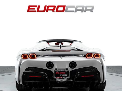 Used 2024 Ferrari SF90 Spider AWD/4WD image 5