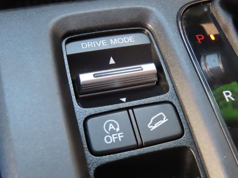 Used 2023 Honda CR-V EX image 11