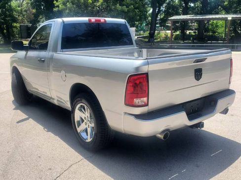 Used 2013 RAM 1500 Express RWD image 4