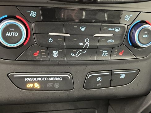 Used 2019 Ford Escape SE AWD/4WD image 21