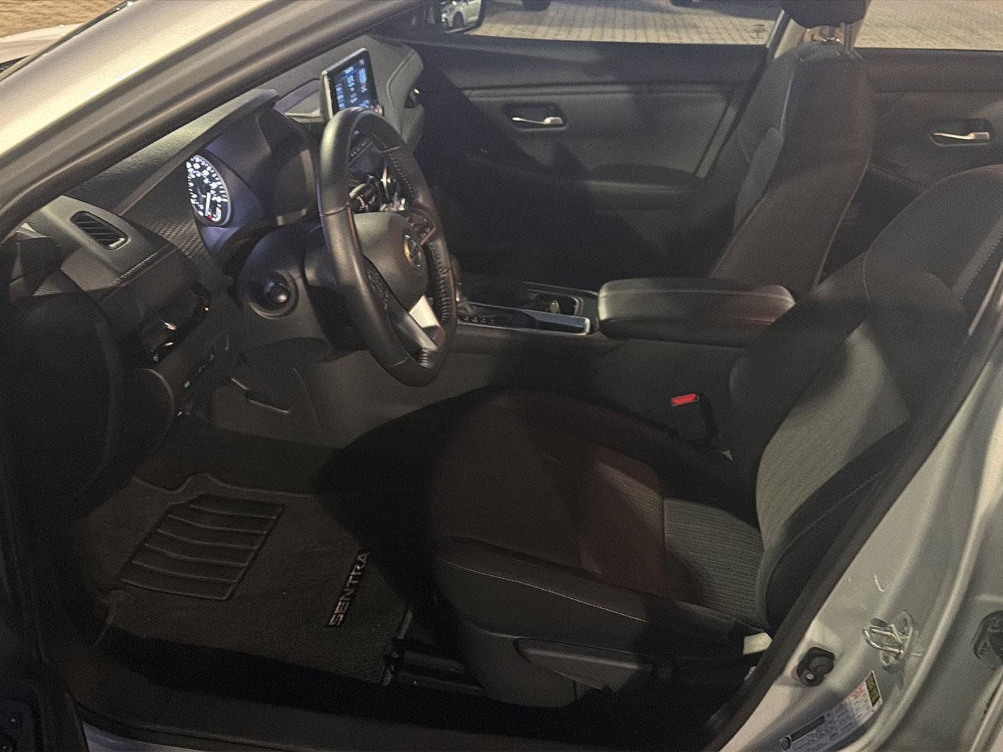 Used 2023 Nissan Sentra SV w/ All-Weather Package FWD image 10
