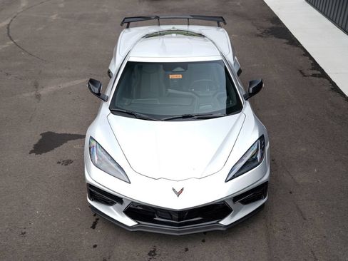 New 2026 Chevrolet Corvette Stingray Preferred Cpe RWD image 17