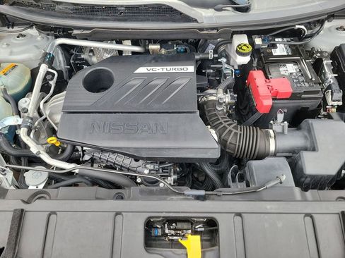 Used 2023 Nissan Rogue SV FWD image 10