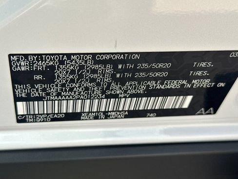 Certified 2023 Toyota bZ4X FWD image 39