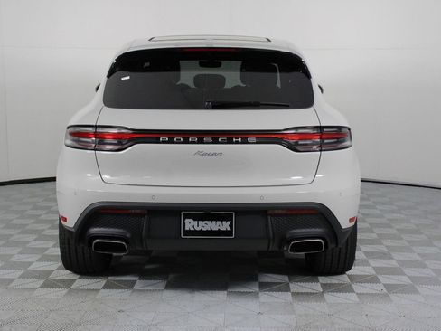 New 2026 Porsche Macan image 6