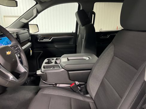 New 2026 Chevrolet Silverado 1500 LT AWD/4WD image 12