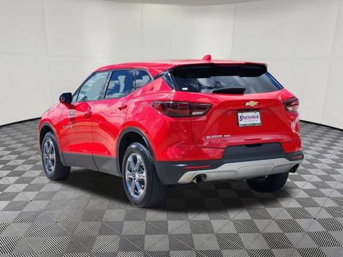 Used 2023 Chevrolet Blazer LT AWD/4WD image 4