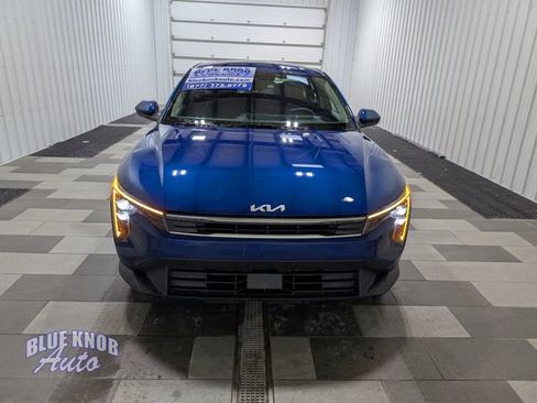 Used 2025 Kia K4 FWD image 6
