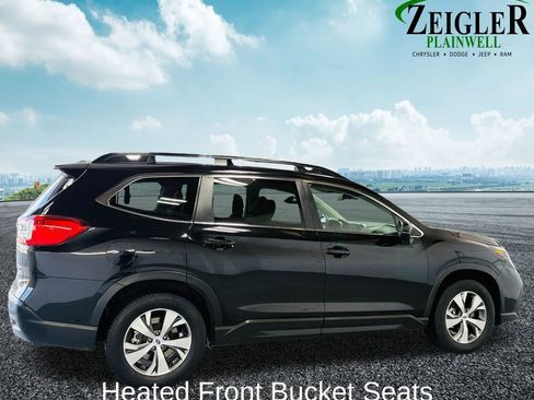 Used 2024 Subaru Ascent Premium w/ Convenience Package image 9