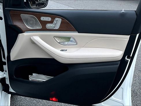 Used 2026 Mercedes-Benz GLE 450 GLE 450 image 22