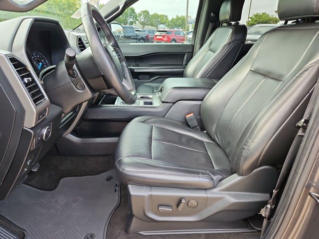 Used 2020 Ford Expedition Max XLT w/ Equipment Group 202A RWD image 17