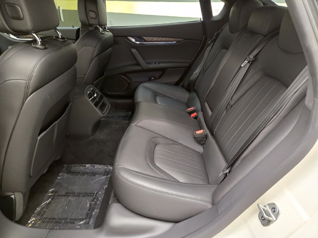 Used 2023 Maserati Quattroporte GT RWD image 19