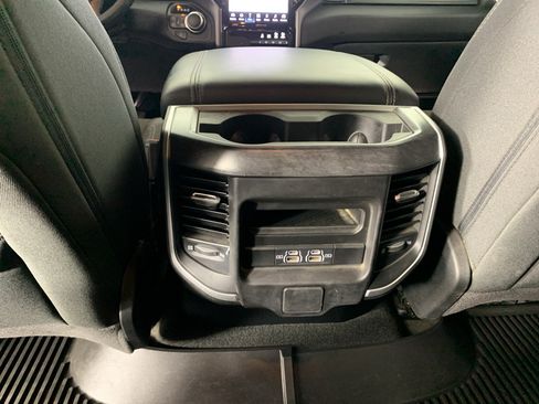 Used 2023 RAM 1500 Big Horn AWD/4WD image 31