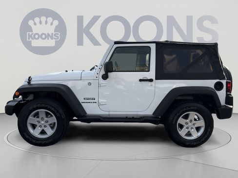 Used 2013 Jeep Wrangler Sport AWD/4WD image 2