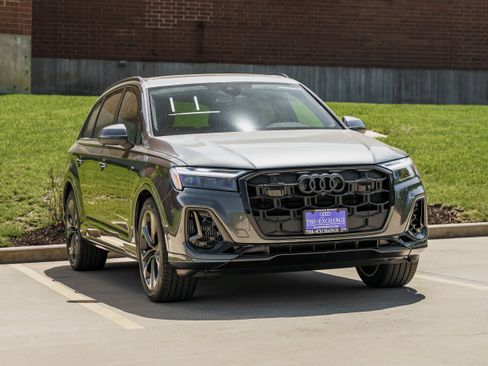 New 2026 Audi Q7 Premium Plus AWD/4WD image 2