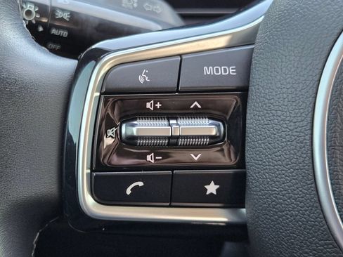 Used 2025 Kia Sorento S w/ Panoramic Sunroof Package FWD image 28