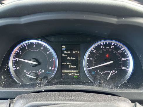 Used 2019 Toyota Highlander Limited image 14