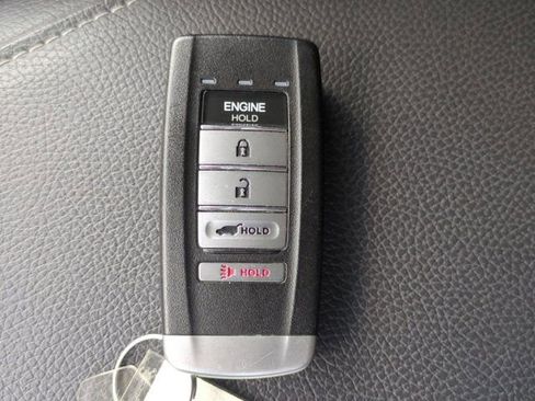 Used 2020 Acura MDX SH-AWD w/ Technology Package image 28