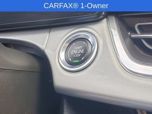 Used 2025 Chevrolet Trax LT FWD image 16