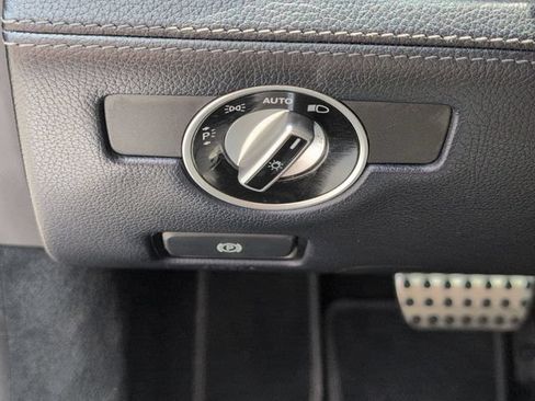 Used 2013 Mercedes-Benz SL 550 image 20