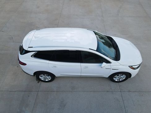 Used 2019 Buick Enclave Essence FWD image 51