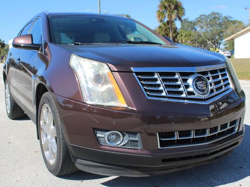 Used 2015 Cadillac SRX Premium w/ Driver Assist Package image 12