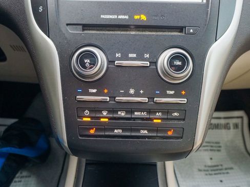 Used 2017 Lincoln MKC Select w/ Select Plus Package image 25