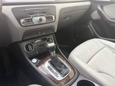 Used 2018 Audi Q3 2.0T Premium Plus AWD/4WD image 20