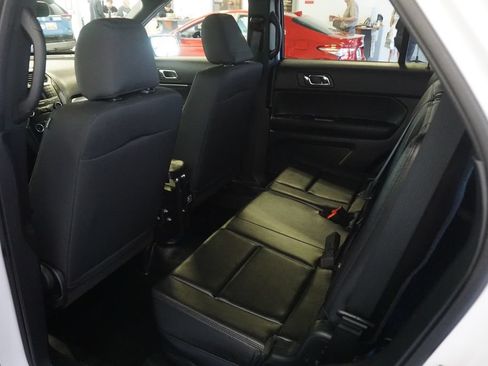 Used 2019 Ford Explorer 4WD Police Interceptor image 17
