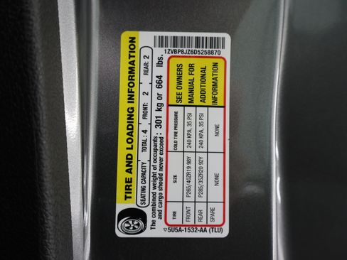 Used 2013 Ford Mustang Shelby GT500 RWD image 55
