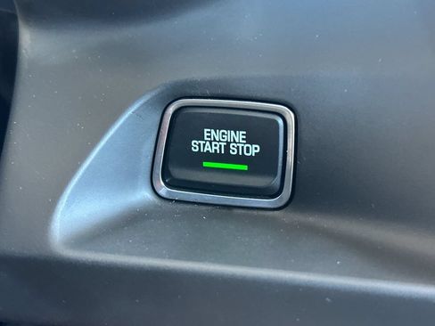 Used 2020 Chevrolet Camaro SS w/ LPO, Ground Effects Package RWD image 21