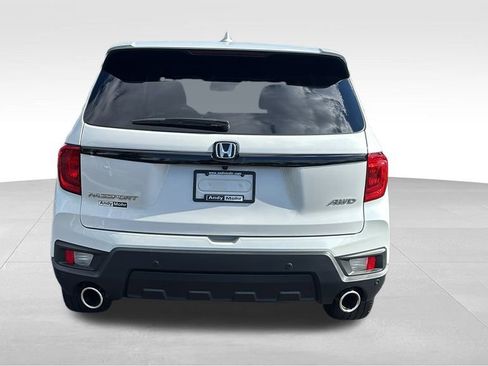 Used 2025 Honda Passport EX-L image 6