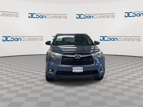 Used 2015 Toyota Highlander Limited image 3