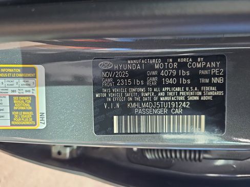 New 2026 Hyundai Elantra Blue image 36