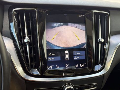 Used 2020 Volvo S60 T5 Momentum FWD image 24