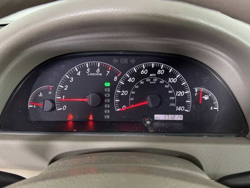 Used 2005 Toyota Camry LE image 26