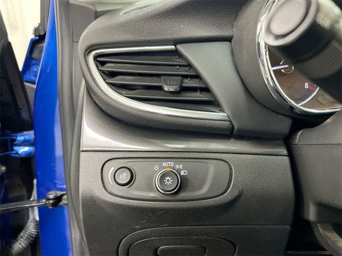 Used 2018 Buick Encore Preferred image 17