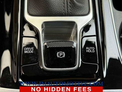 Used 2022 Kia Carnival EX FWD image 36